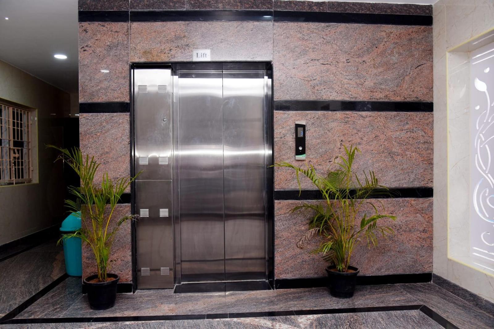 Sri Vishnu Residency Hotel Sriperumbudur Luaran gambar